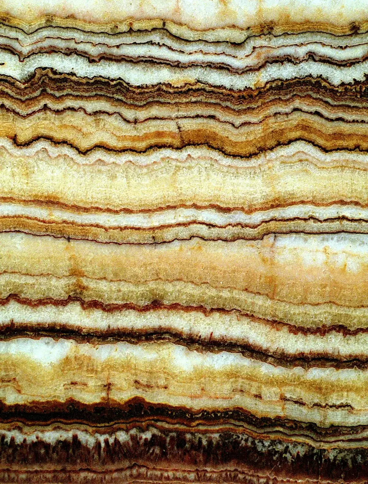Surface detail: Onyx - surfaced board