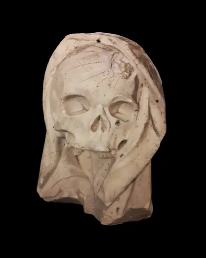 Surface detail: Gisleni Marble skull