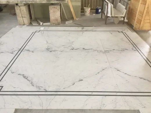 Flooring in natural stone – Marmi di Carrara