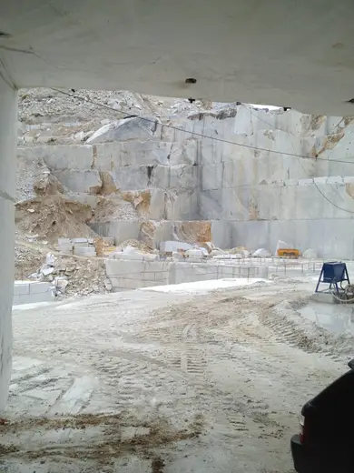 Quarry view in natural stone – Marmi di Carrara