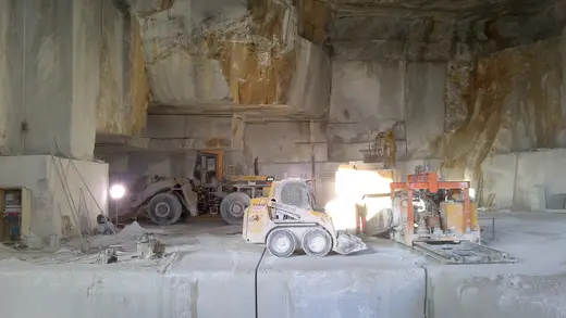 Quarry view in natural stone – Marmi di Carrara