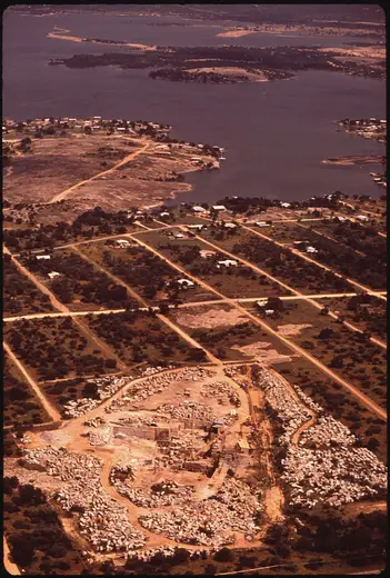 Quarry view: PINK GRANITE QUARRY AT LAKE BUCHANAN - NARA - 544441