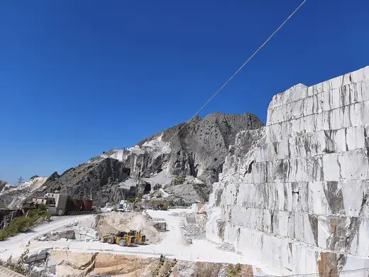 Quarry view: Cave di Fantiscritti 4