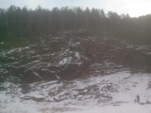 Quarry view: Krasnoyarsk Stolby granite quarry 02
