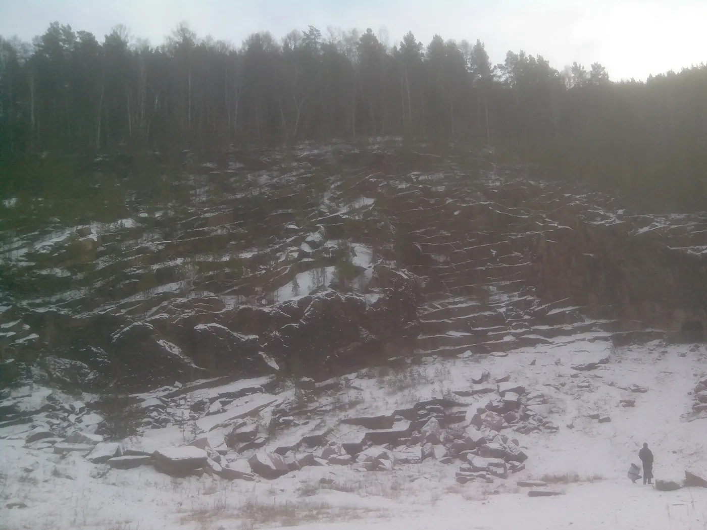 Quarry view: Krasnoyarsk Stolby granite quarry 02