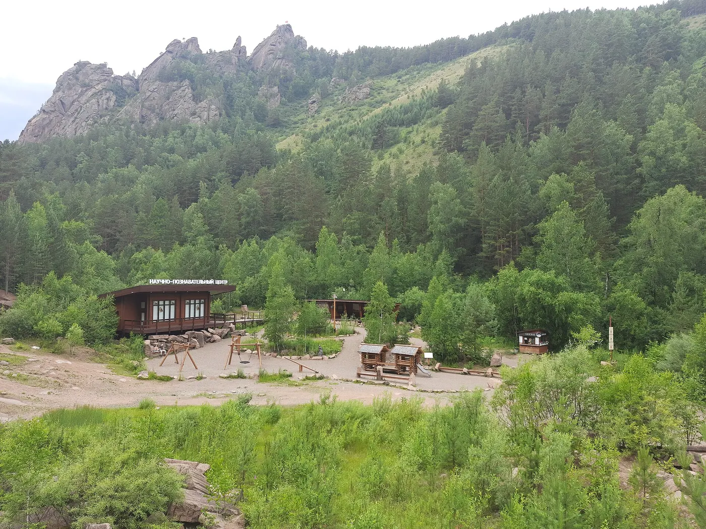 Quarry view: Krasnoyarsk Stolby granite quarry 27