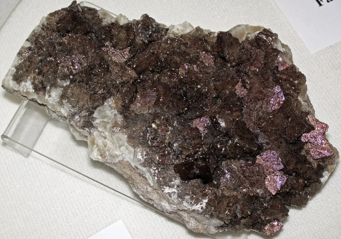 Steinbruchansicht: Calcite (Irving Materials Incorporated Quarry, Anderson, Indiana, USA) 2