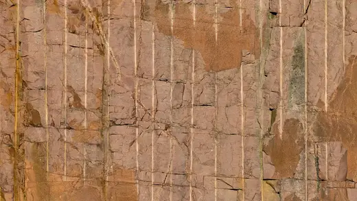 Quarry view: Rocks and texture in Rixö granite quarry 4