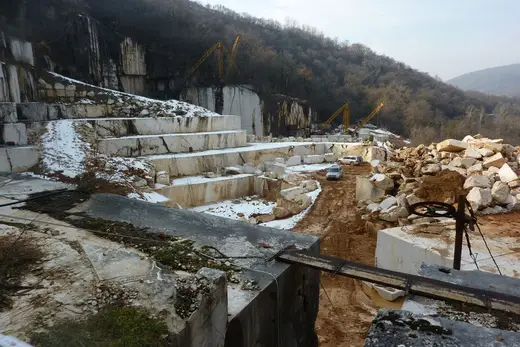 Quarry view in natural stone – Marmi di Carrara
