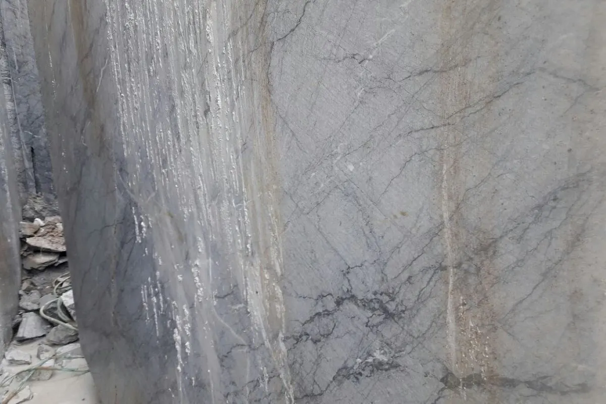 Quarry view in natural stone – Marmi di Carrara