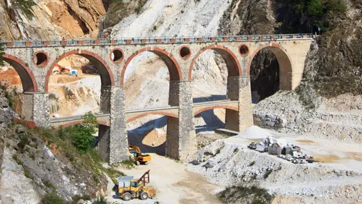 Quarry view in natural stone – Marmi di Carrara