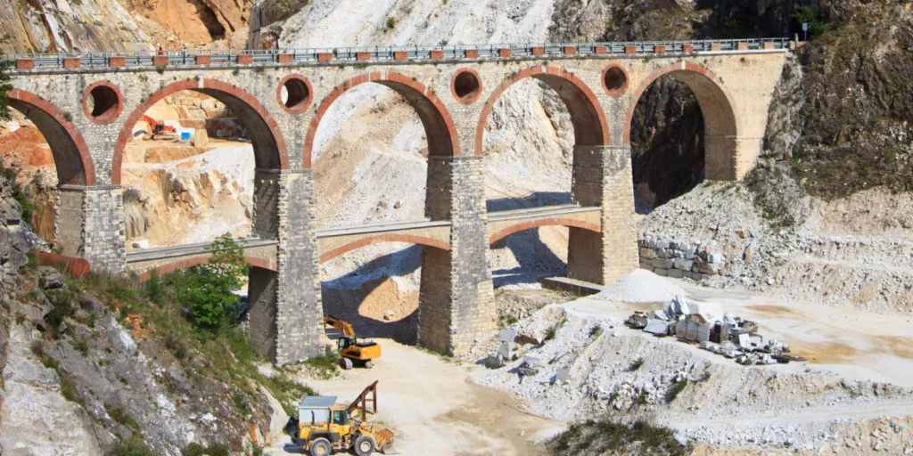 Quarry view in natural stone – Marmi di Carrara