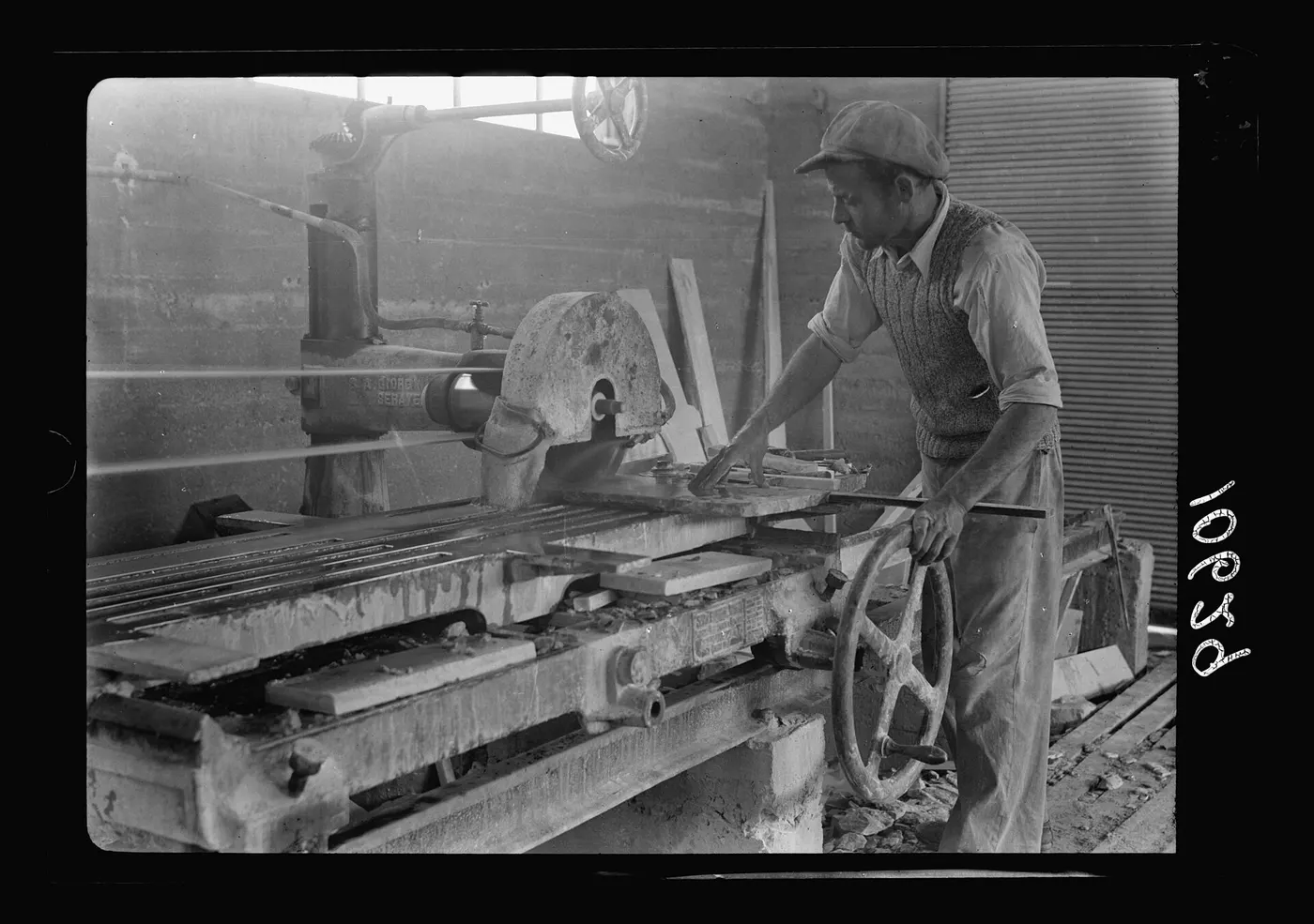 Plattenoberfläche: Jewish factories in Palestine on Plain of Sharon & along the coast to Haifa. Haifa. 'Elica