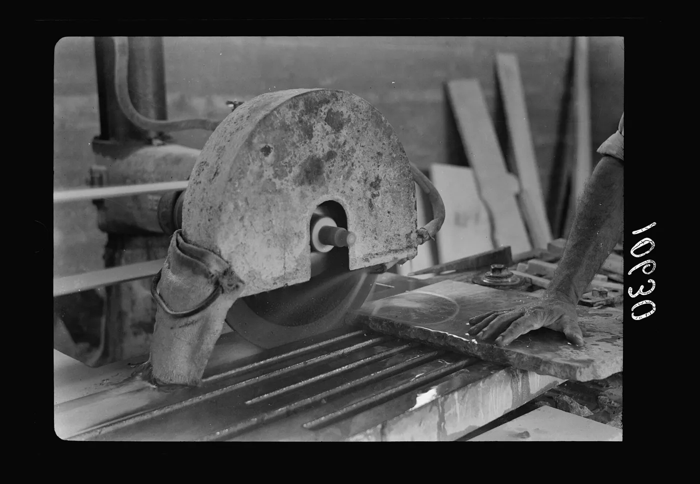 Plattenoberfläche: Jewish factories in Palestine on Plain of Sharon & along the coast to Haifa. Haifa. 'Elica
