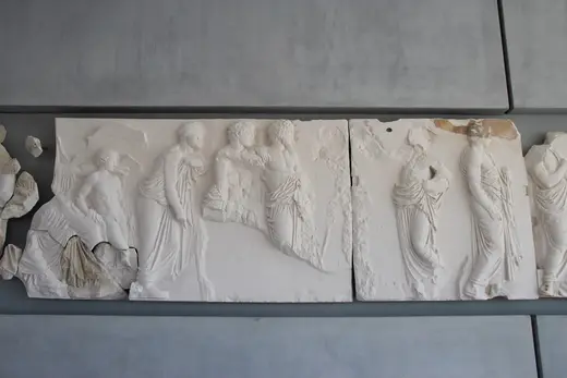 Slab surface: Athens Acropolis Museum Marble Parthenon Frieze Cast Copy with Fragment (28406693056)