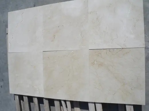 Slab surface in natural stone – Marmi di Carrara