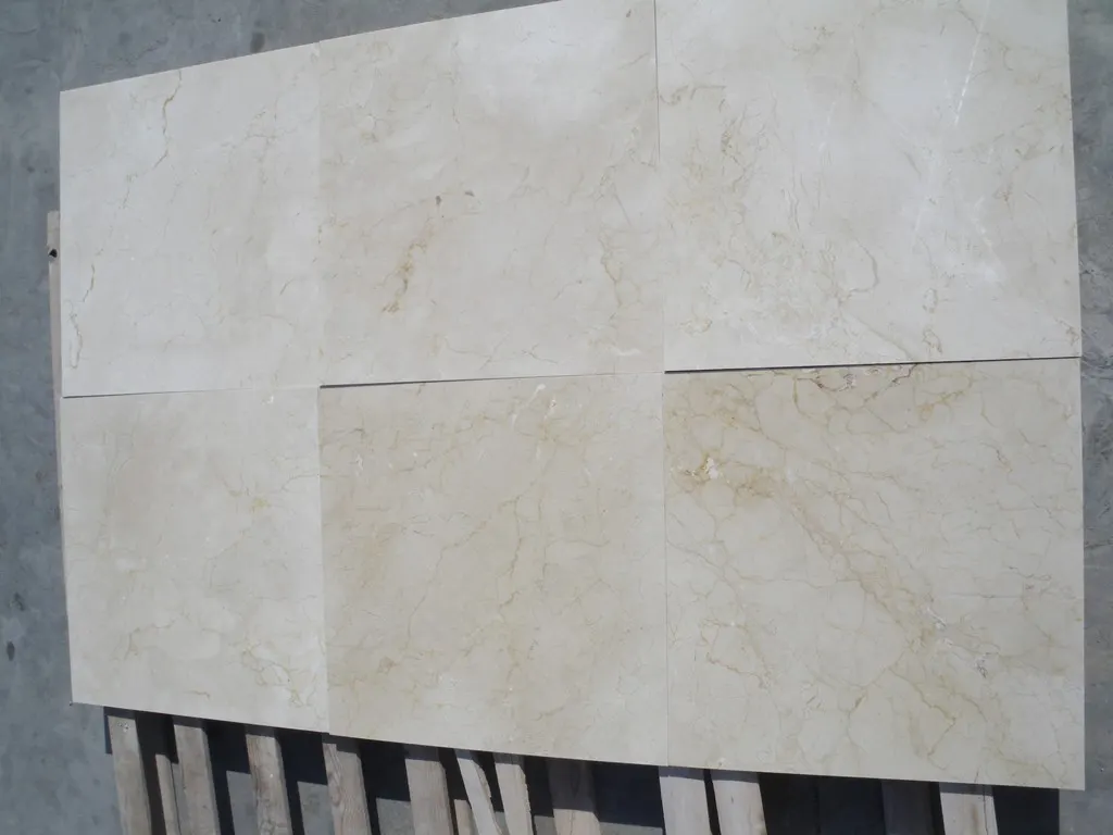 Plattenoberfläche in Naturstein – Marmi di Carrara