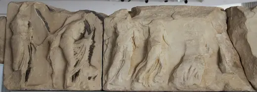 Slab surface: Acropolis Museum Pentelic Marble Frieze from the Temple of Athena Nike (28363131161) (crop