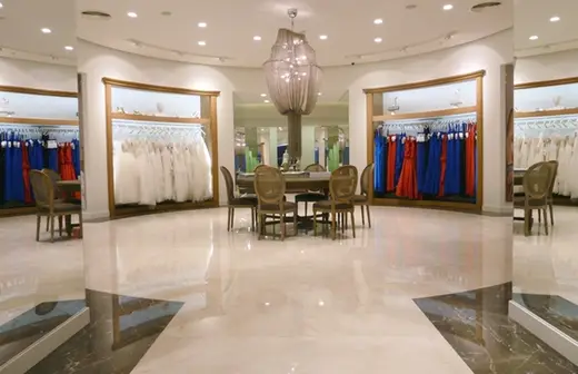 Slab surface in natural stone – Marmi di Carrara