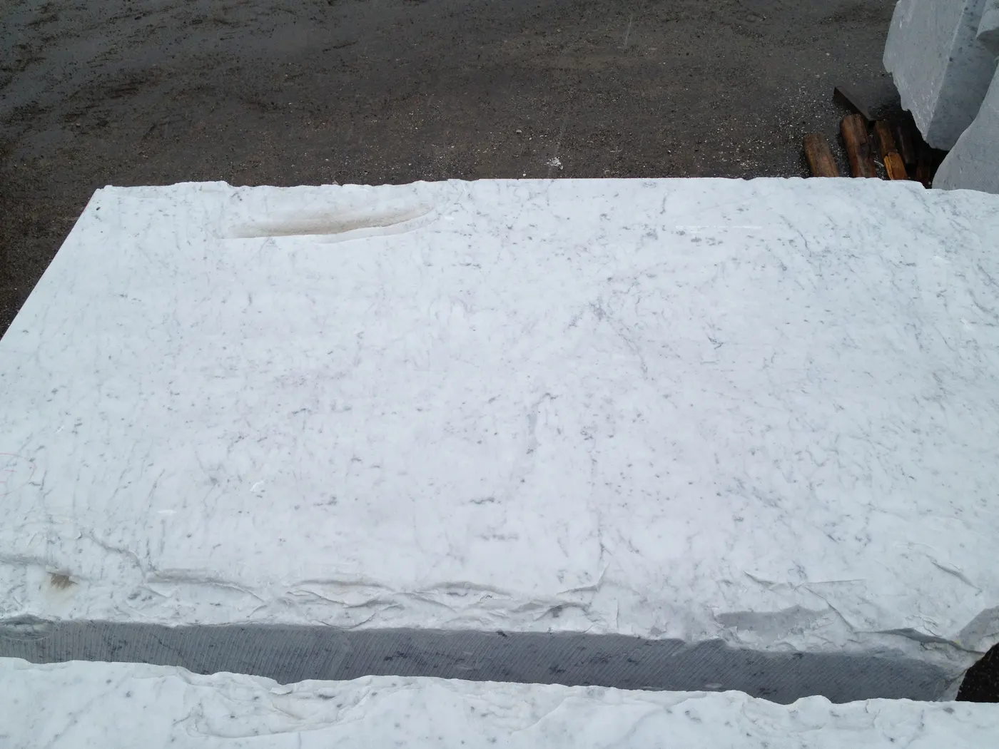 Superficie di lastra in pietra naturale – Marmi di Carrara