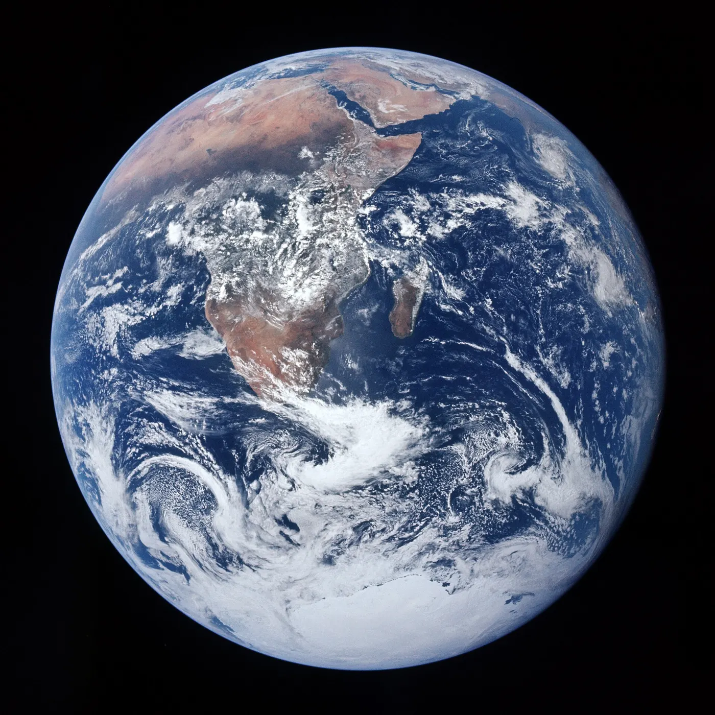 Slab surface: The Blue Marble, AS17-148-22727