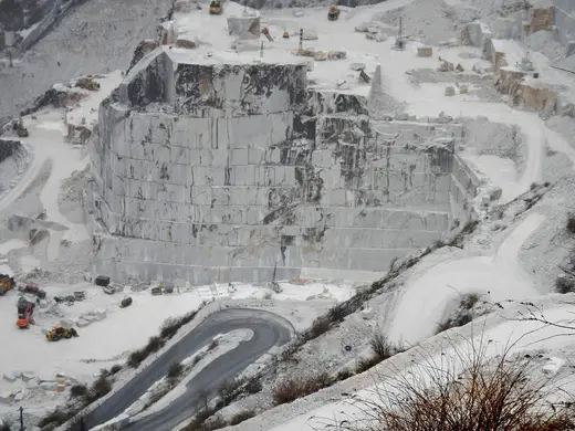 Slab surface: Carrara Marmor - Il marmo di Carrara - panoramio (2)