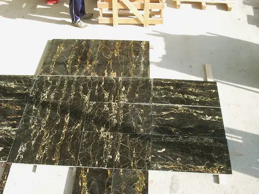 Tiles in natural stone – Marmi di Carrara