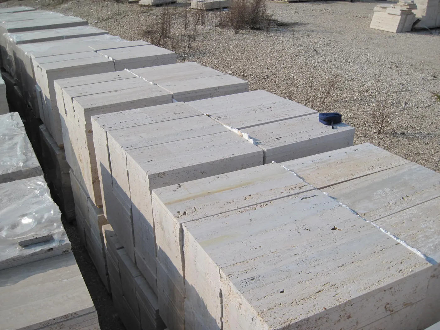 Piastrelle in pietra naturale – Marmi di Carrara