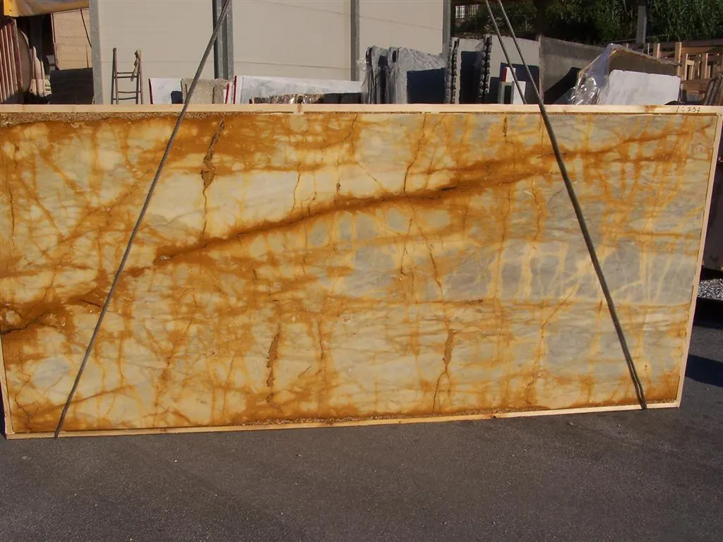 Giallo Siena Marmor, Plattenoberfläche – Marmi di Carrara – gold, anthrazit (34)
