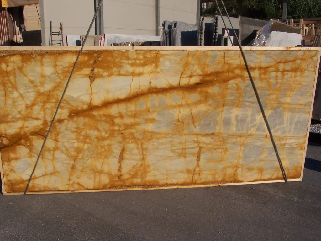 Giallo Siena Marmor, Plattenoberfläche – Marmi di Carrara – gold, anthrazit (39)