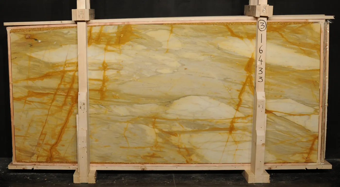 Giallo Siena marble slab surface – Marmi di Carrara – gold, black (6)