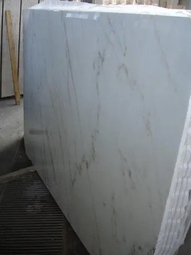 Gold Vein мрамор, деталь поверхности – Marmi di Carrara – светло-серый, фиолетовый (2)