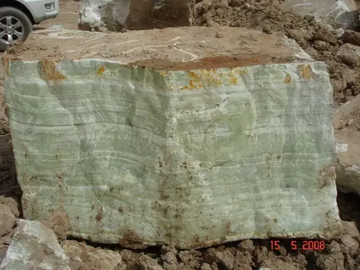 Green Onyx оникс, поверхность плиты – Marmi di Carrara – серый, коричневый (9)
