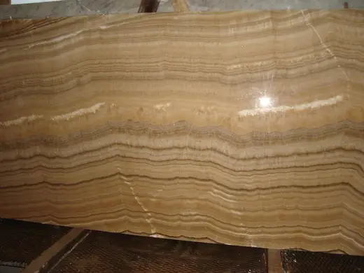 Honey Onyx мрамор, поверхность плиты – Marmi di Carrara – золотистый, коричневый (10)