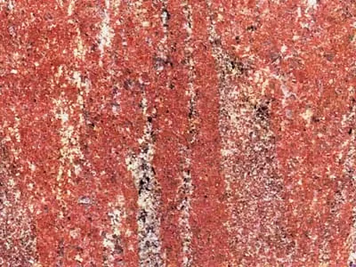 Jacaranda granito, campione lucido – Marmi di Carrara – oro, rosso ruggine (1)