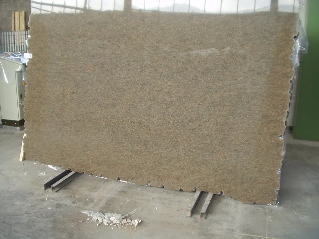 Juparana Brown marmo, superficie di lastra – Marmi di Carrara – grigio, verde (1)