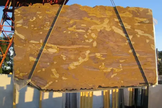 Jurassik Gold marmo, superficie di lastra – Marmi di Carrara – oro, marrone (2)