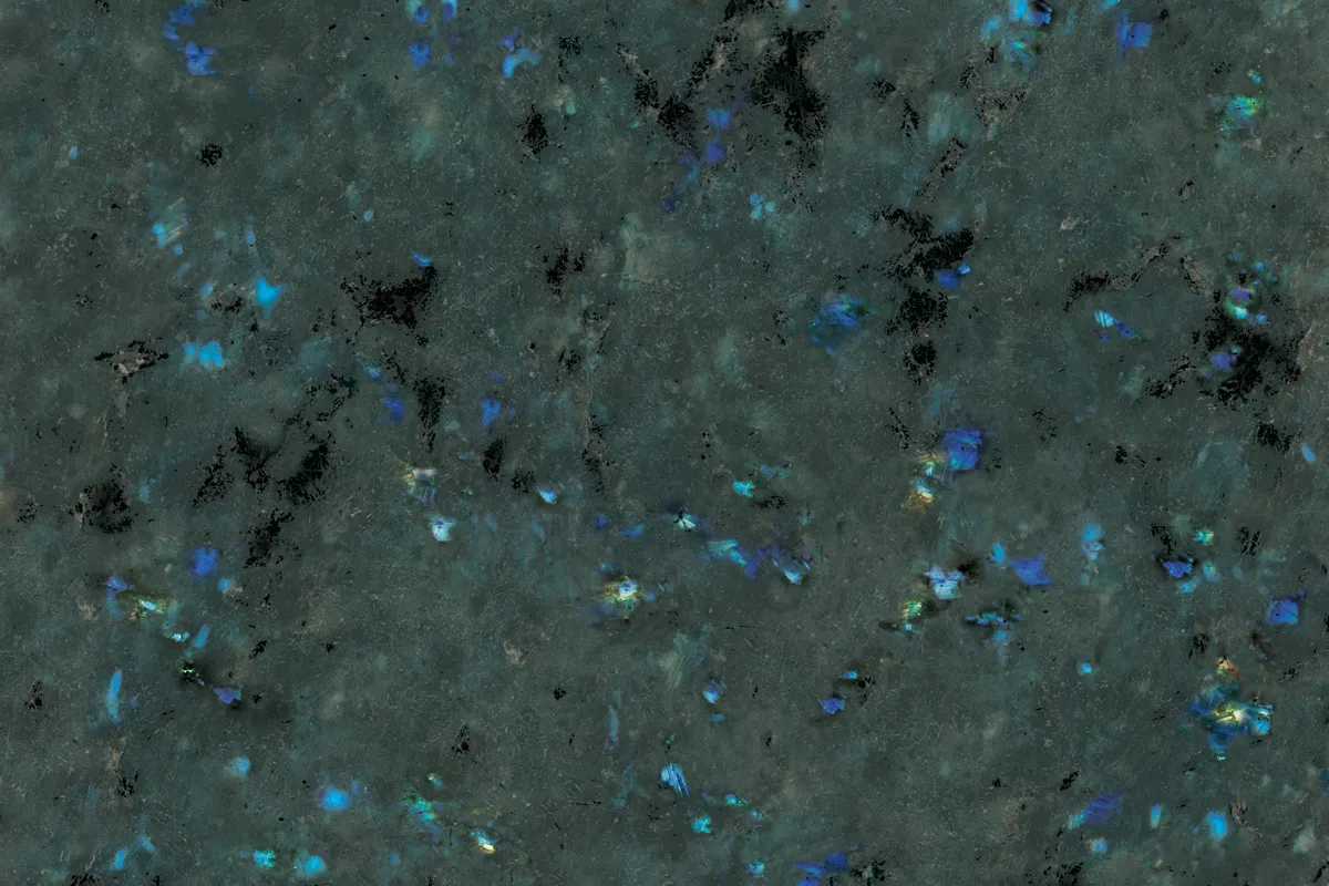 Labradorite Blue Australe granite polished sample – Marmi di Carrara – charcoal (1)