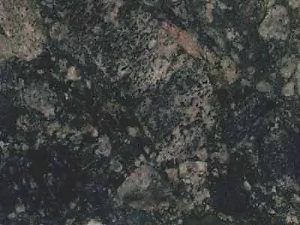 Marinace Green granite polished sample – Marmi di Carrara – charcoal, black (1)