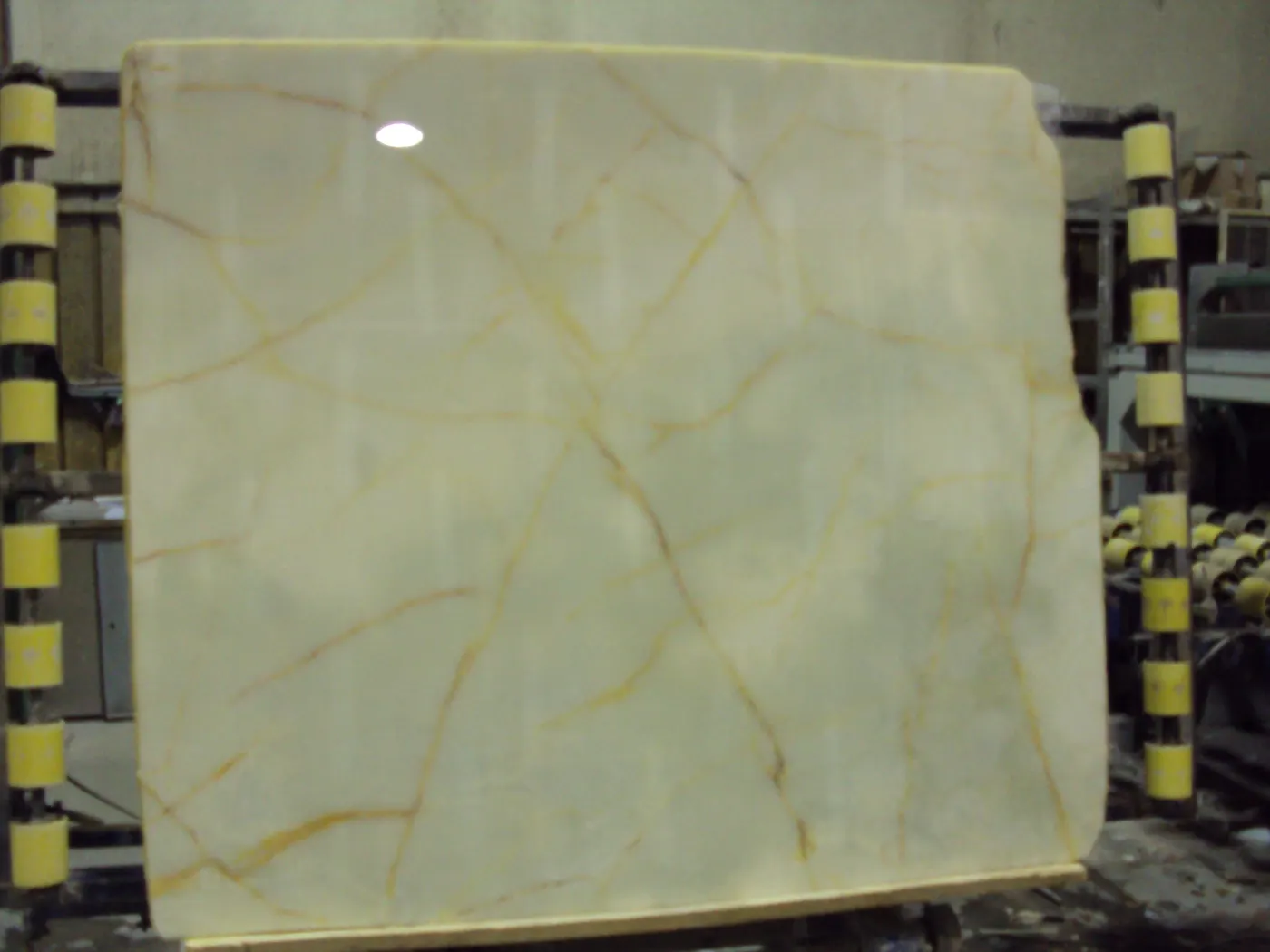 Onice Bianco onice, superficie di lastra – Marmi di Carrara – grigio, antracite (2)