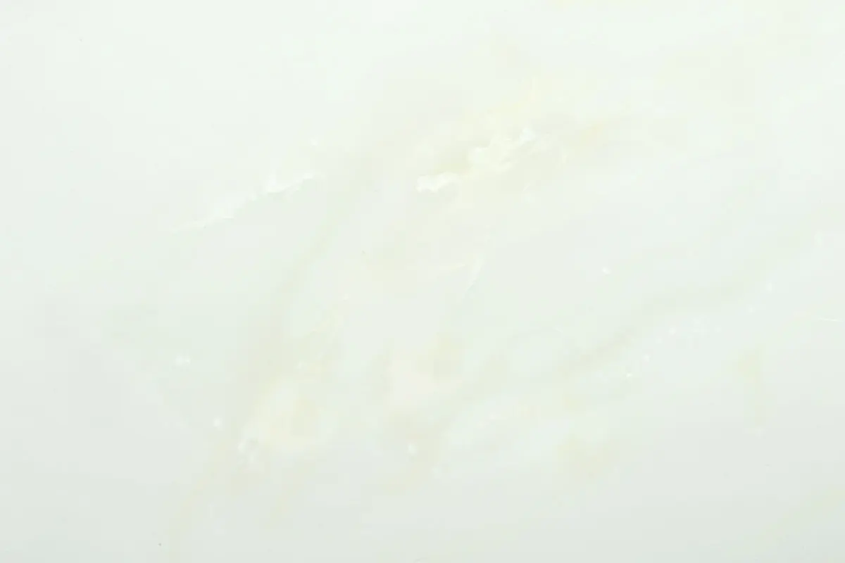 Onice Bianco Extra оникс, поверхность плиты – Marmi di Carrara – белый (1)