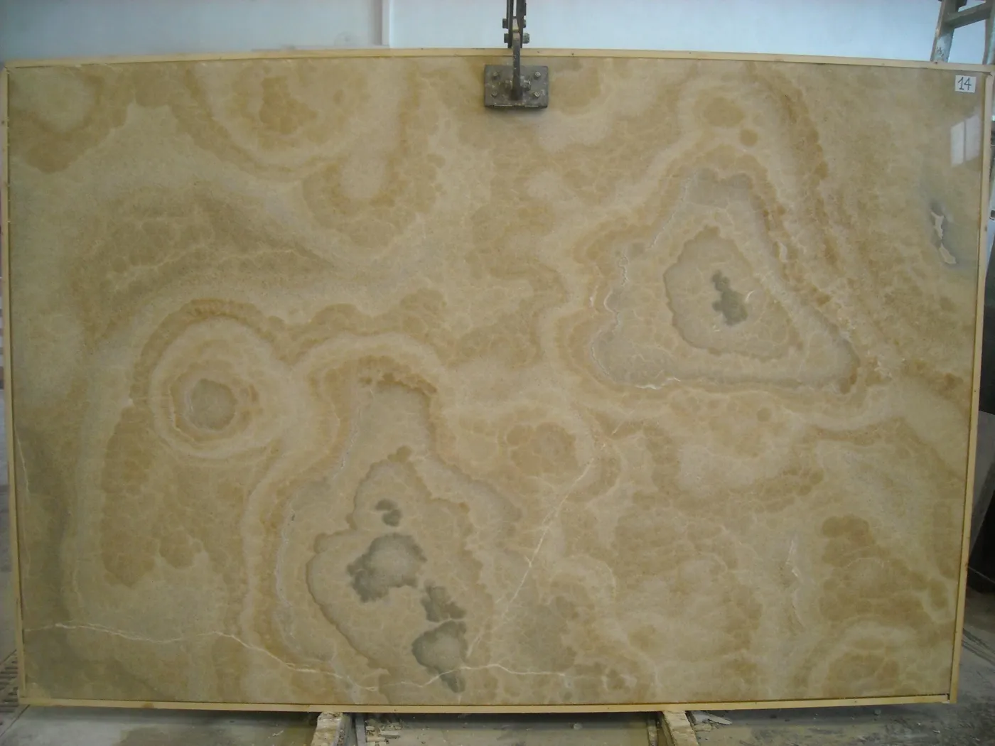 Onice Miele onice, superficie di lastra – Marmi di Carrara – grigio, verde (3)