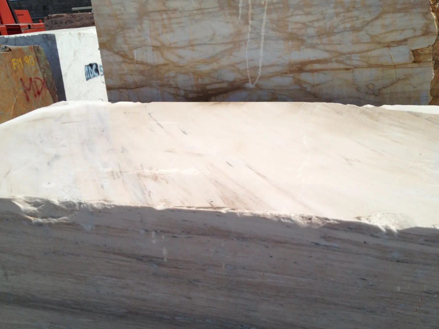 Palissandro Extra Marmor, Plattenoberfläche – Marmi di Carrara – grün, weiß (7)