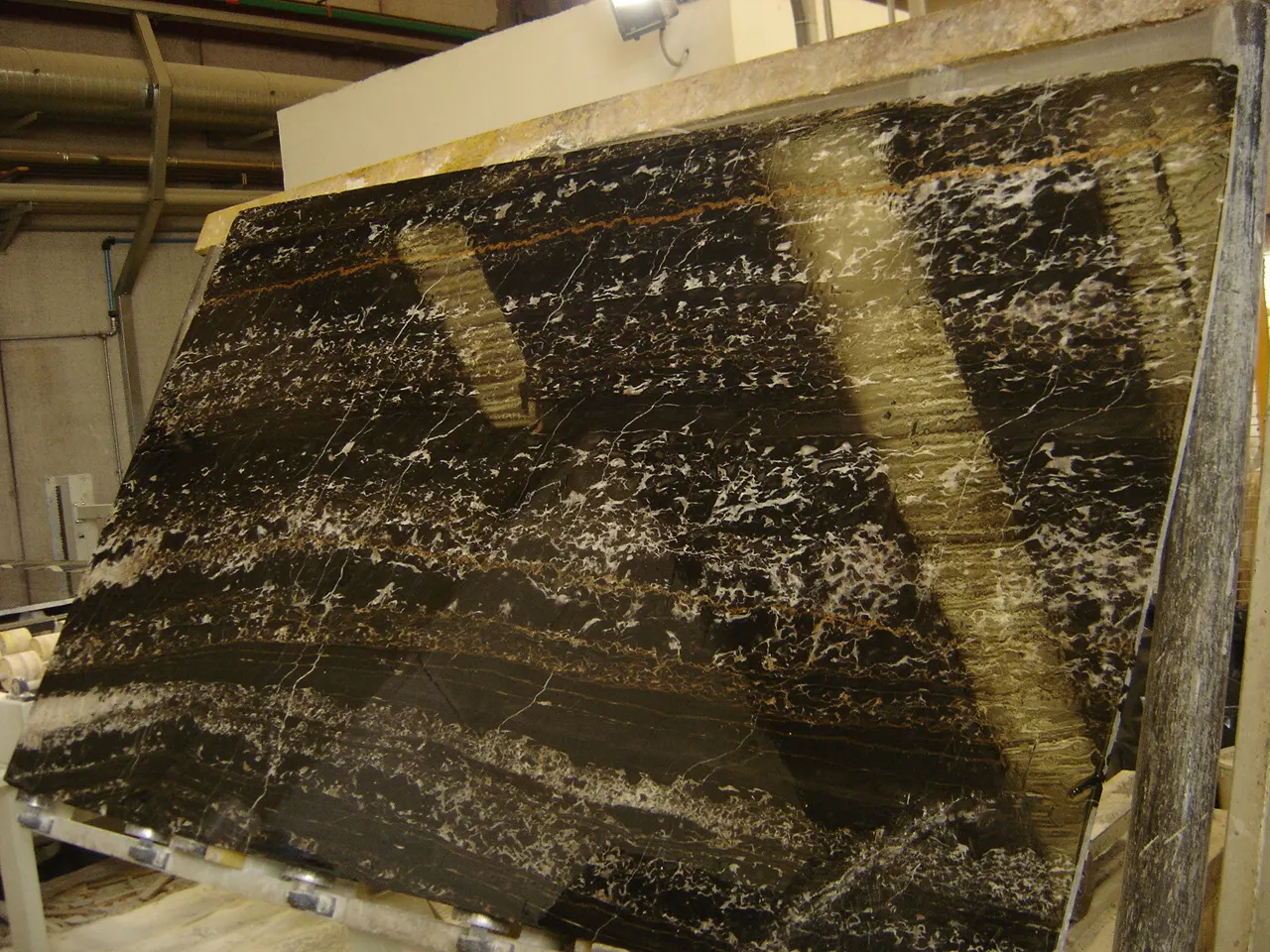 Portoro marble slab surface – Marmi di Carrara – black, brown (14)