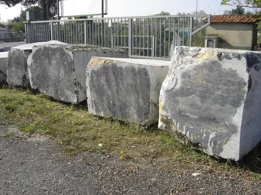 Portoro marbre, bloc de carrière – Marmi di Carrara – gris, vert (25)