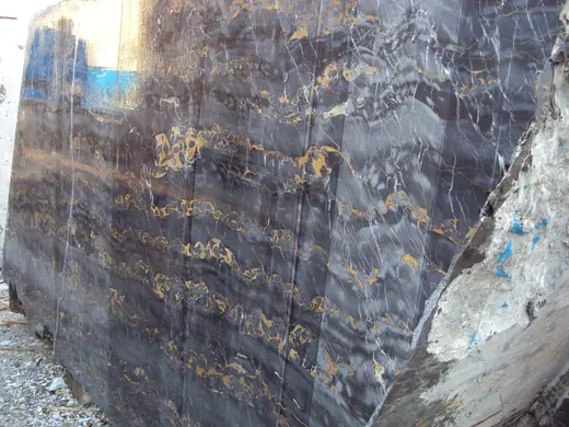 Portoro Extra marmo, superficie di lastra – Marmi di Carrara – grigio, viola (2)