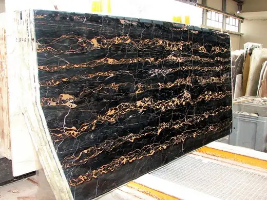 Portoro Top marble kitchen – Marmi di Carrara – black, brown (1)
