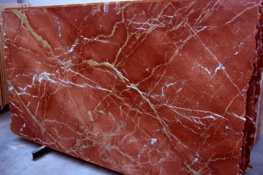 Rosso Alicante marmo, superficie di lastra – Marmi di Carrara – rosso ruggine (2)