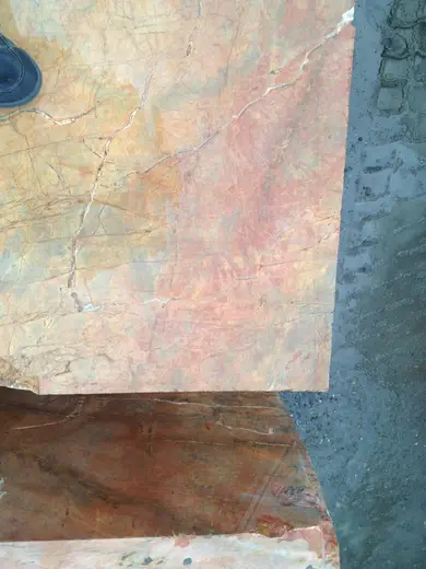 Rosso Damasco marble quarry block – Marmi di Carrara – beige, ivory (1)