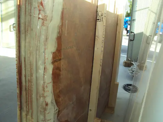 Rosso Damasco marble slab surface – Marmi di Carrara – green, brown (15)